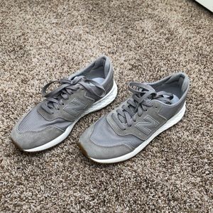 New Balance x70 Gray performance sneaker
